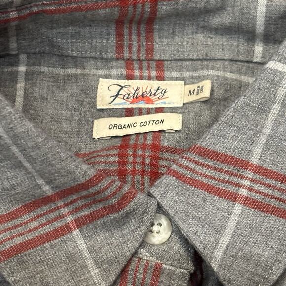 Faherty The Classic Flannel Shirt Size Medium in Juliet Plaid Gray & Red Cotton - Picture 4 of 6